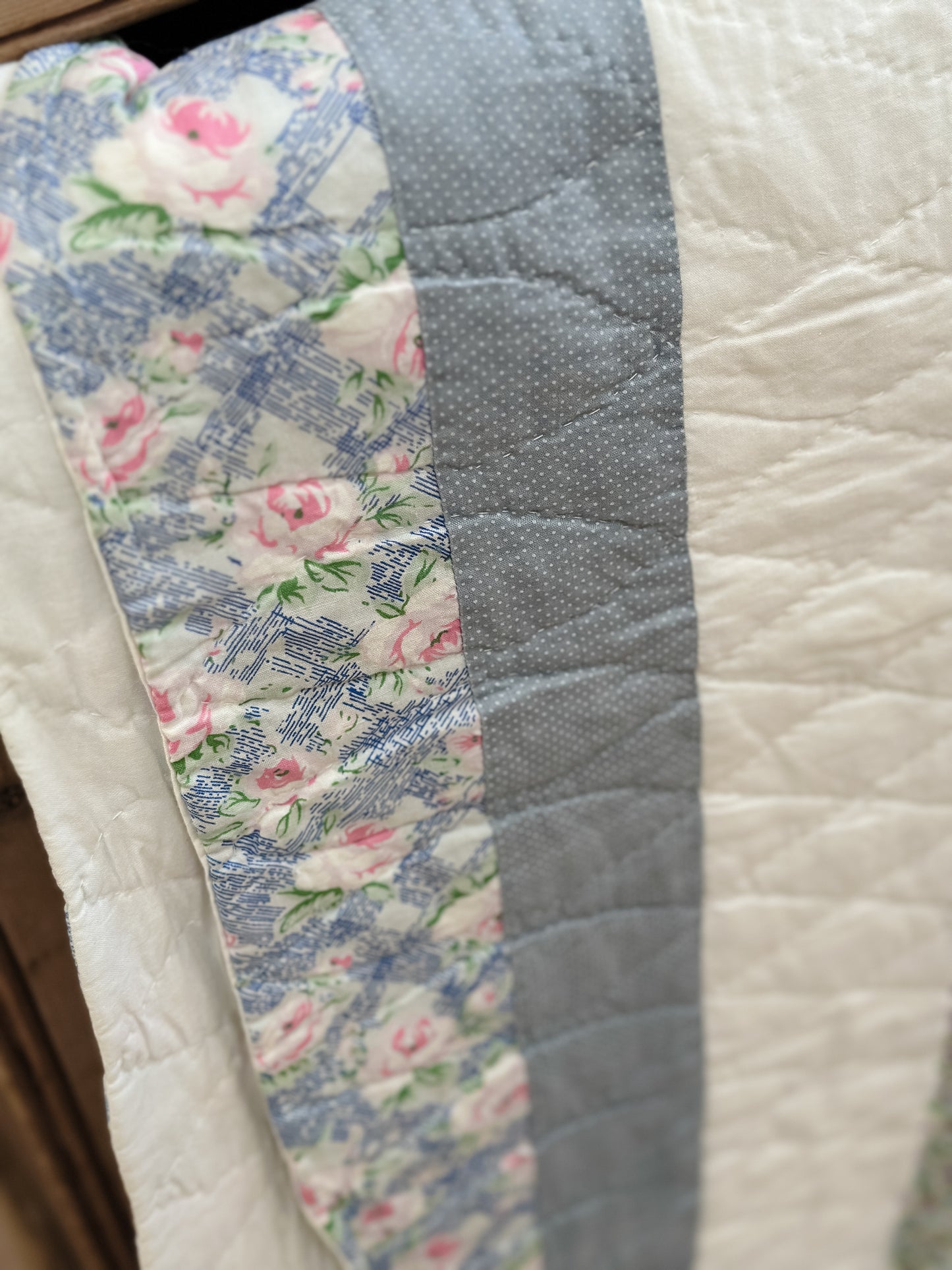 Antique Hand Stitched Quilt, Pastel Stars