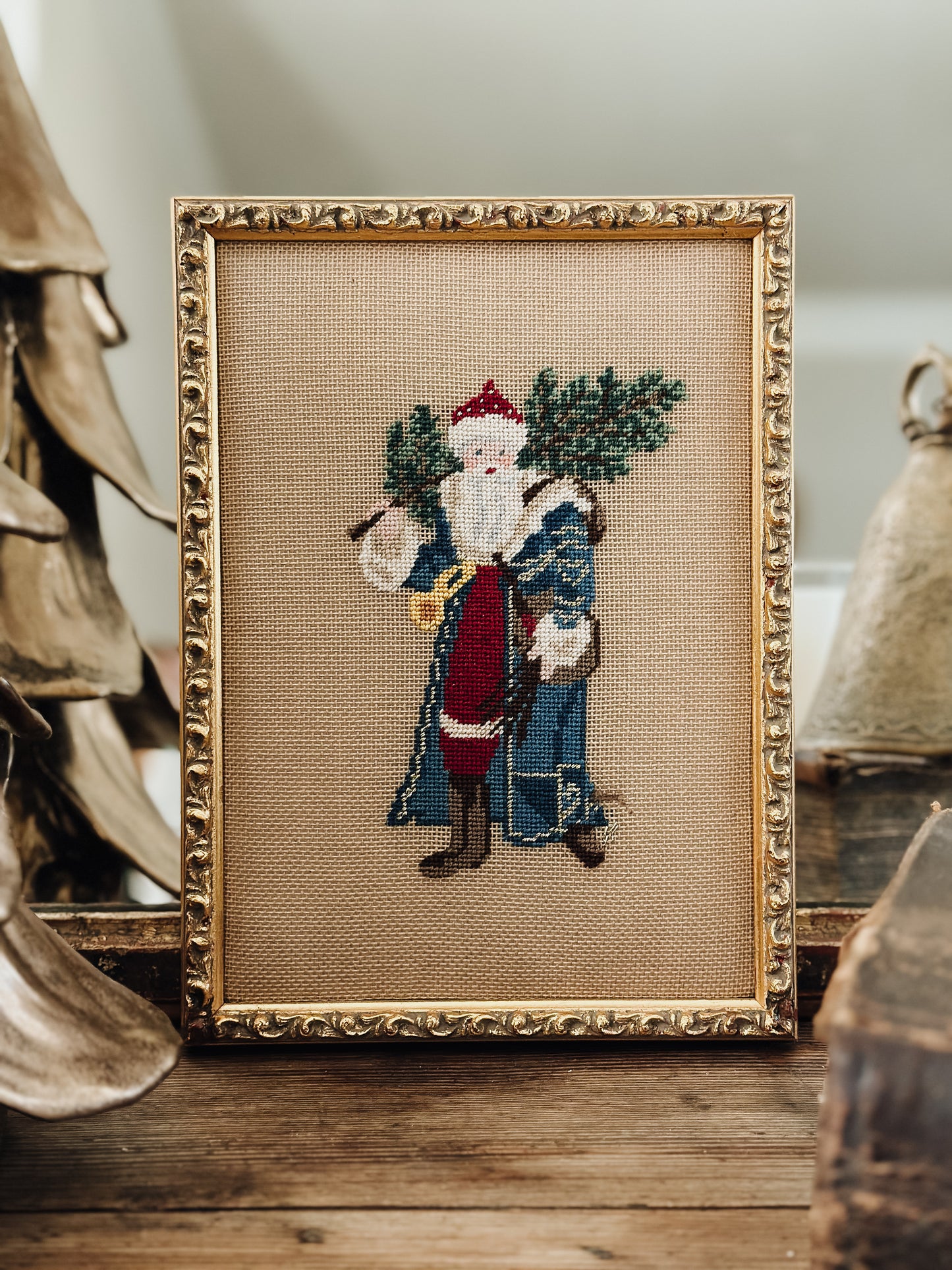 Vintage Christmas Santa Cross Stitch Embroidery