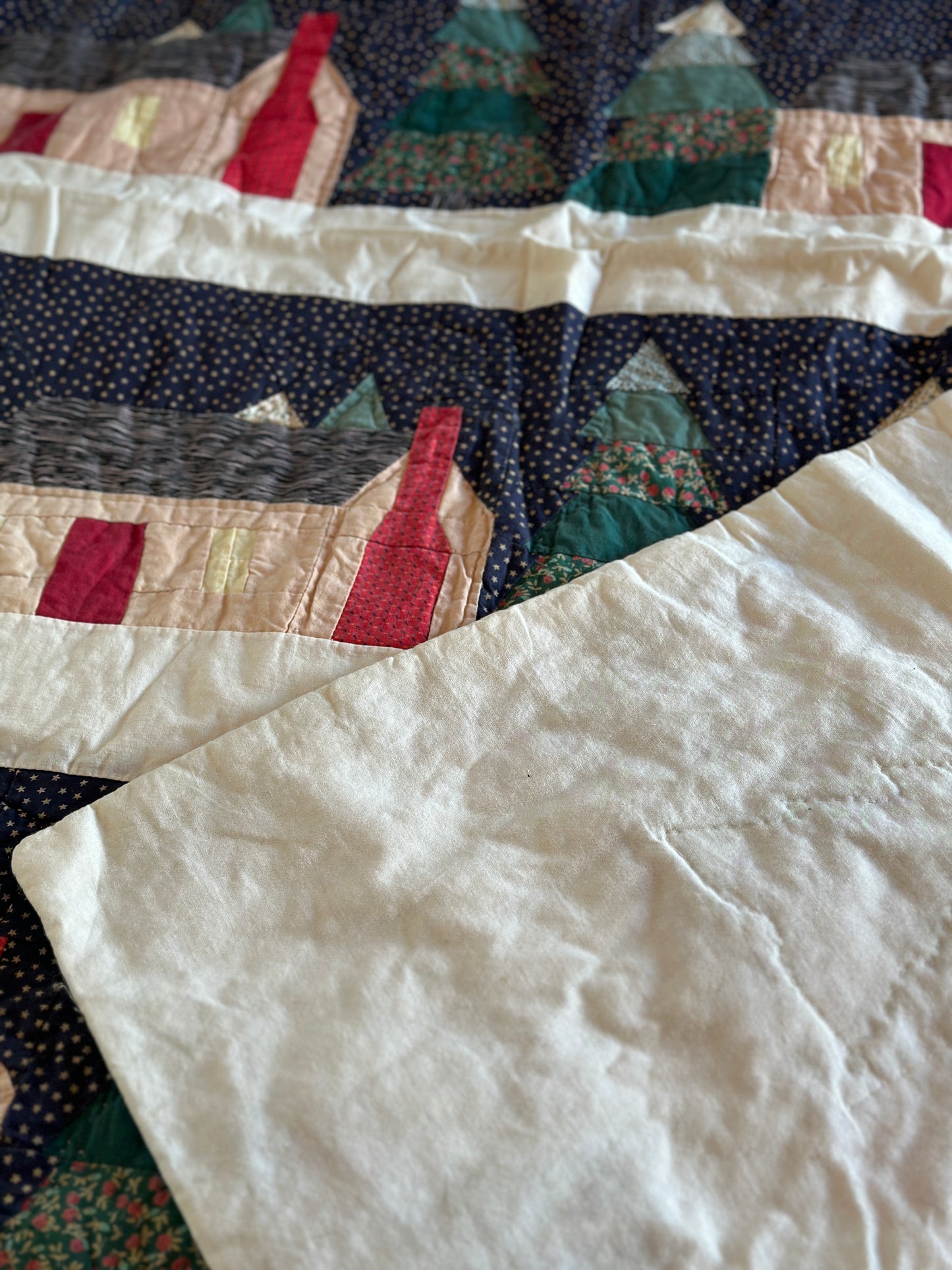 Kids Vintage Christmas Quilt, Log Cabin