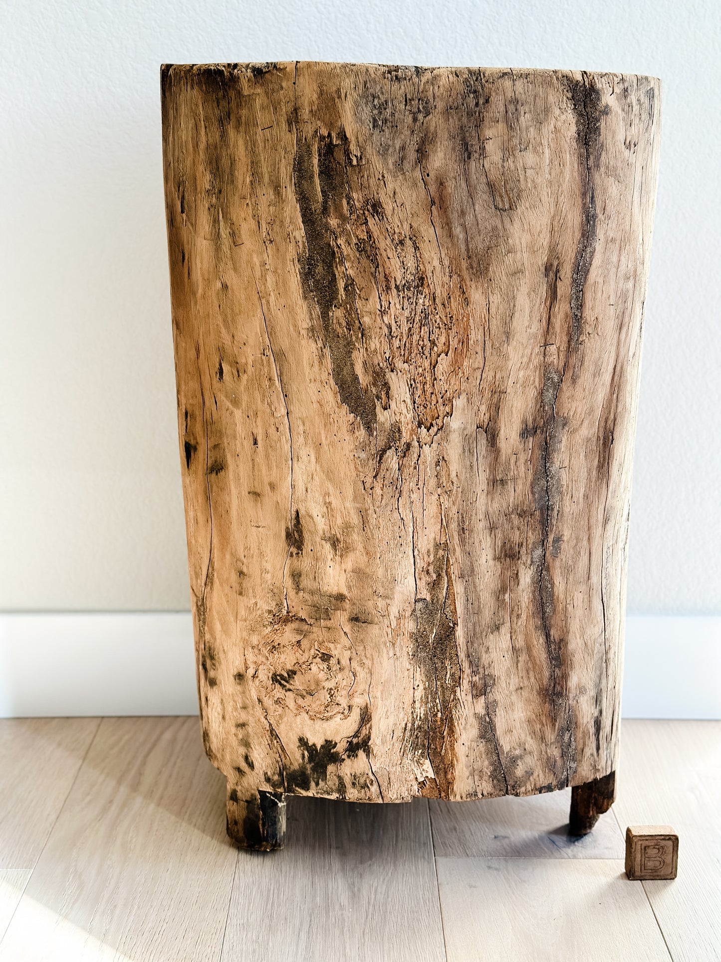Antique nagaland wooden bin/planter