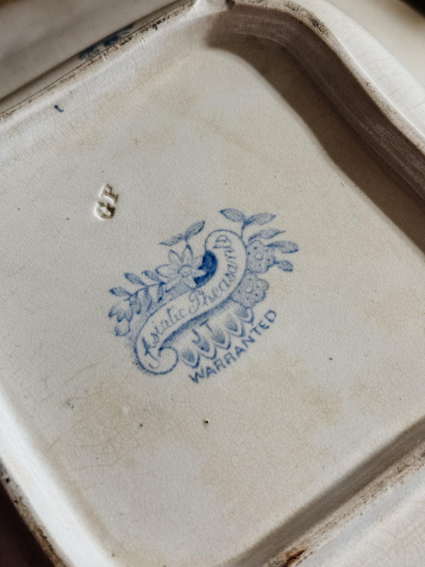Antique English Asiatic Peasant Lidded Dish