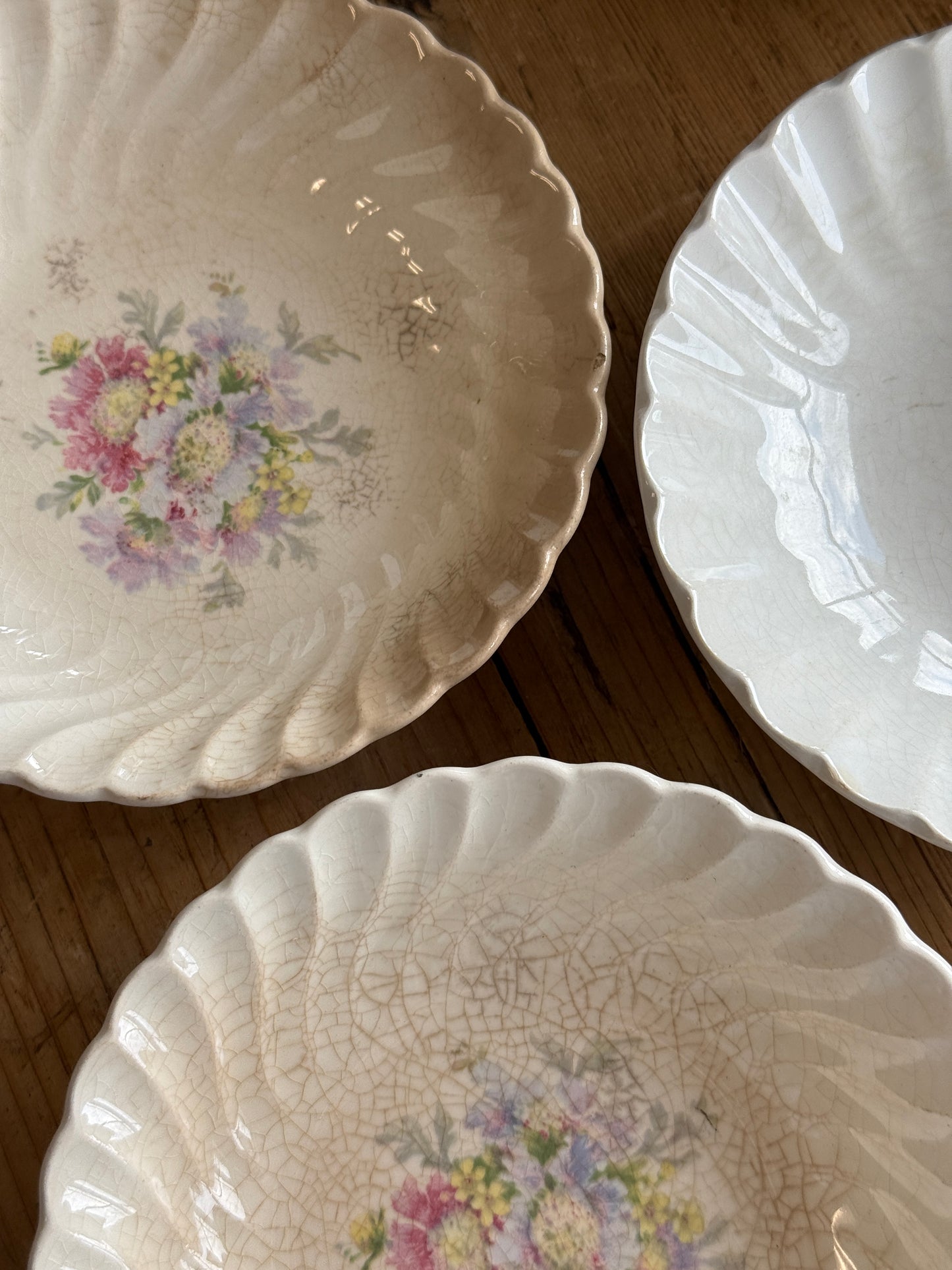 Set of Three Scalloped Bowls