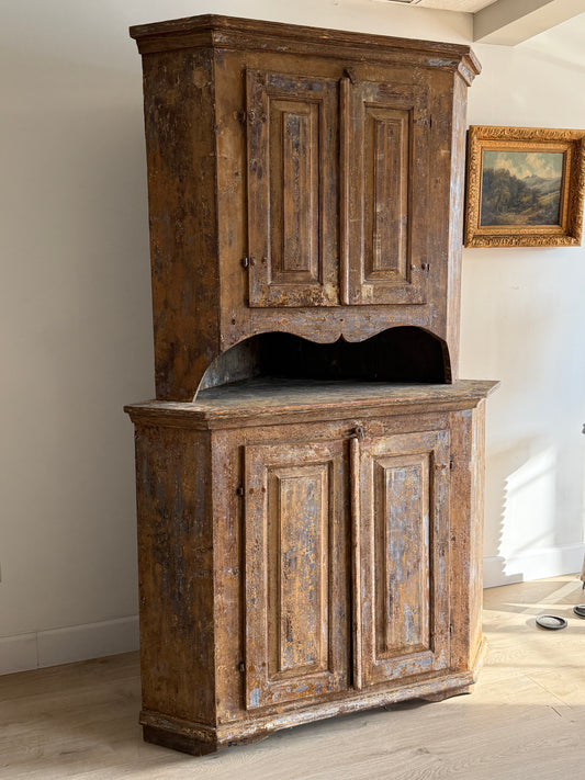 18th c. Swedish Cupboard, c.1780