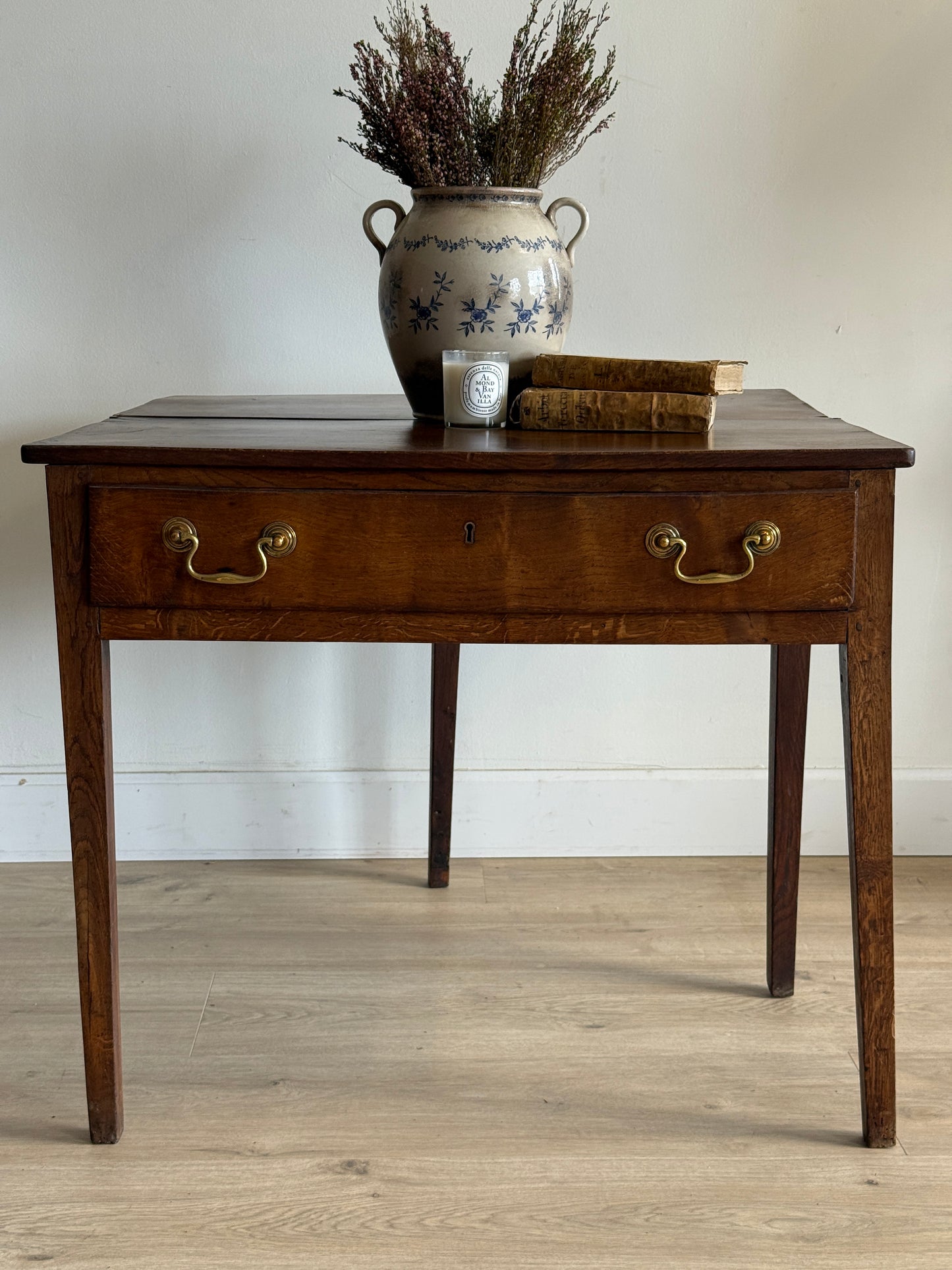 Expanding Antique English Oak Accent Table