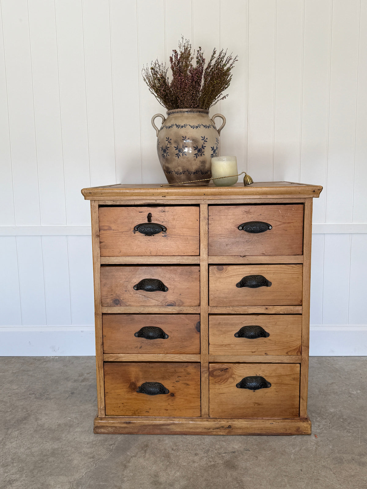 Antique English Pine Chest of 8 Drawers