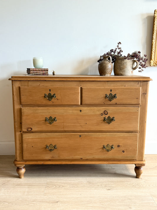 Antique English Pine Dresser/Chest of Drawers