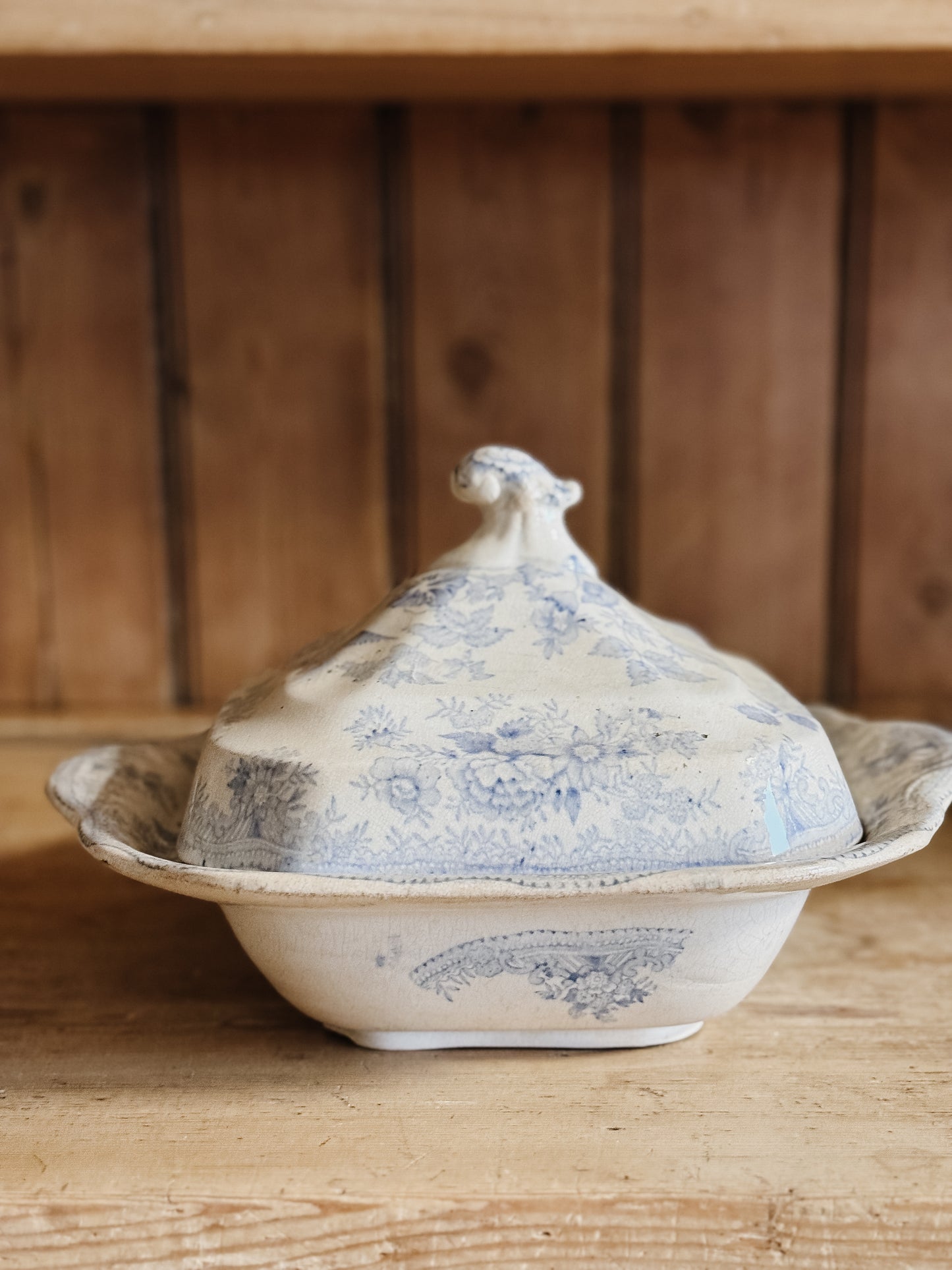 Antique English Asiatic Peasant Lidded Dish