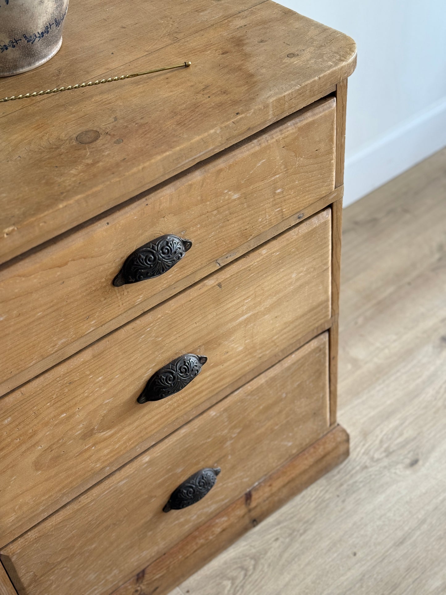 Antique English Pine Dresser/Chest of Drawers