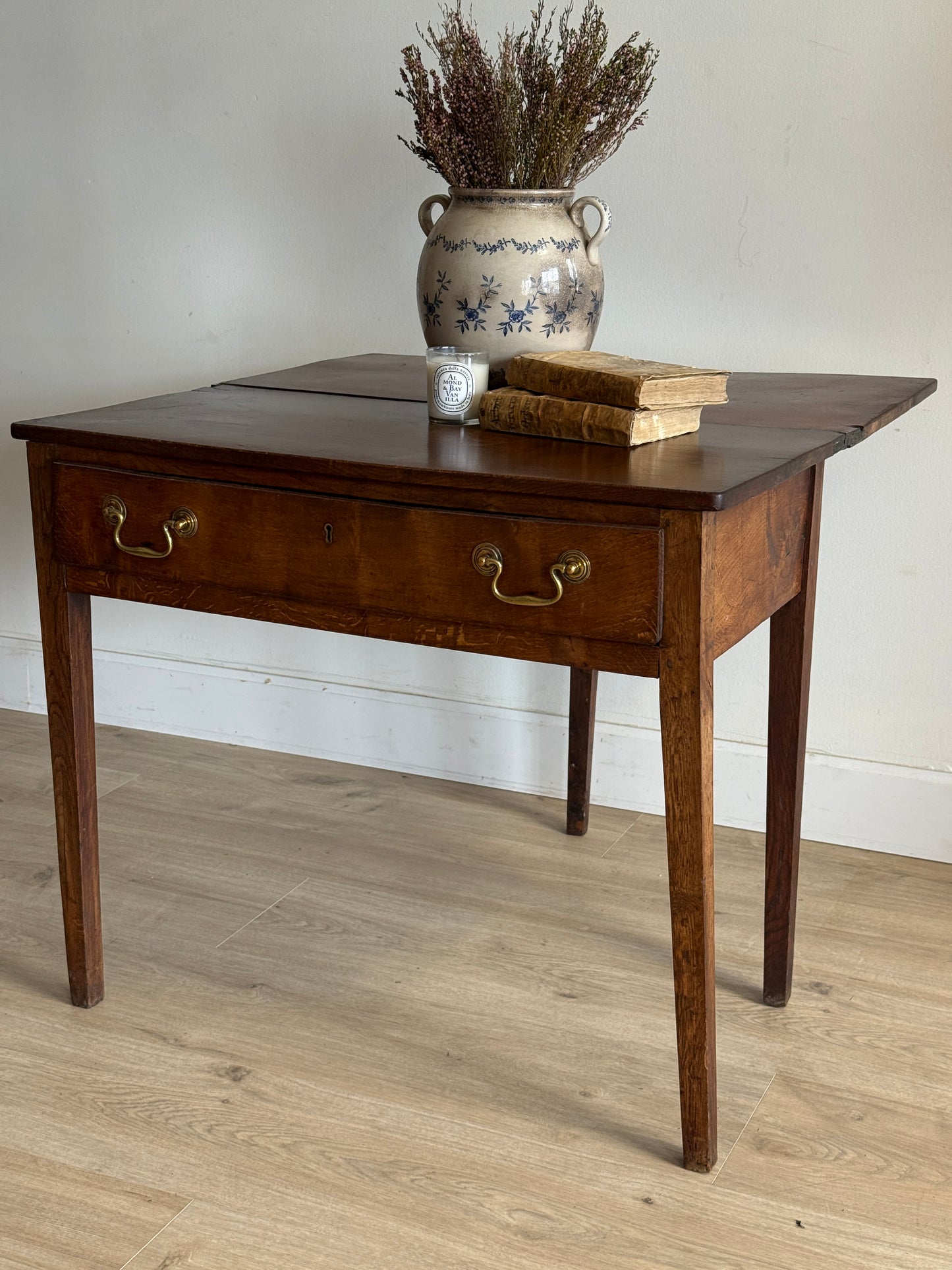 Expanding Antique English Oak Accent Table