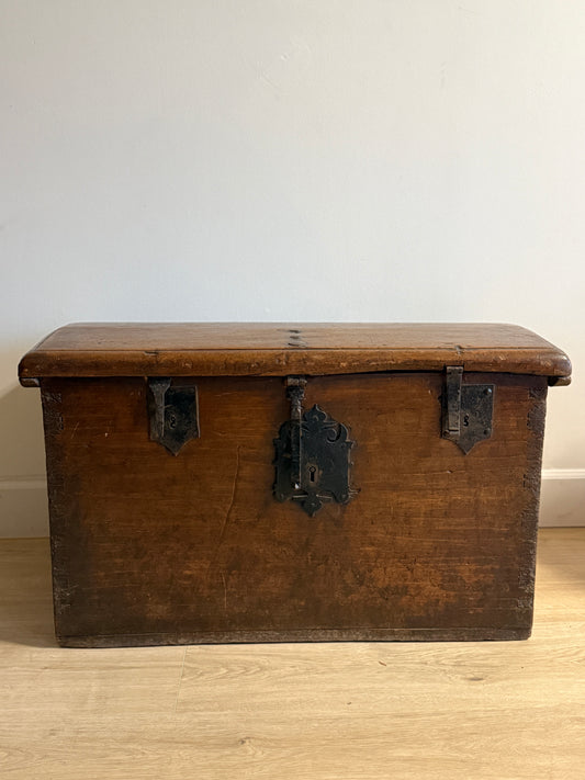 18th c. Spanish Trunk
