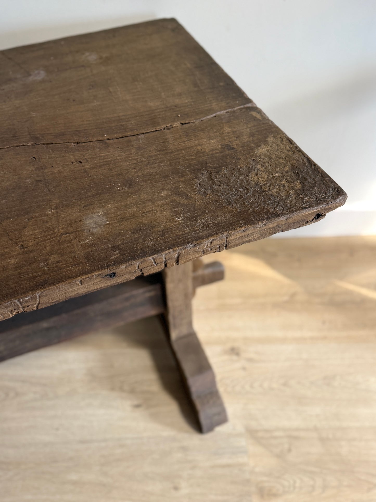 18th c. Spanish Chestnut Dining Table