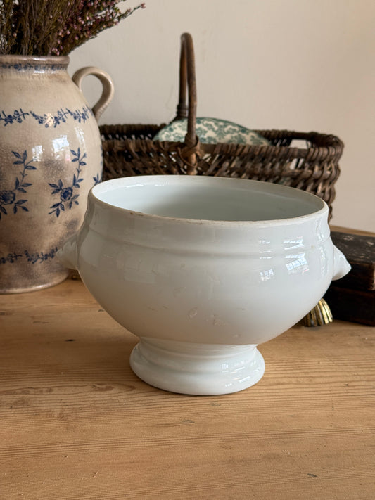 Antique English Soupier