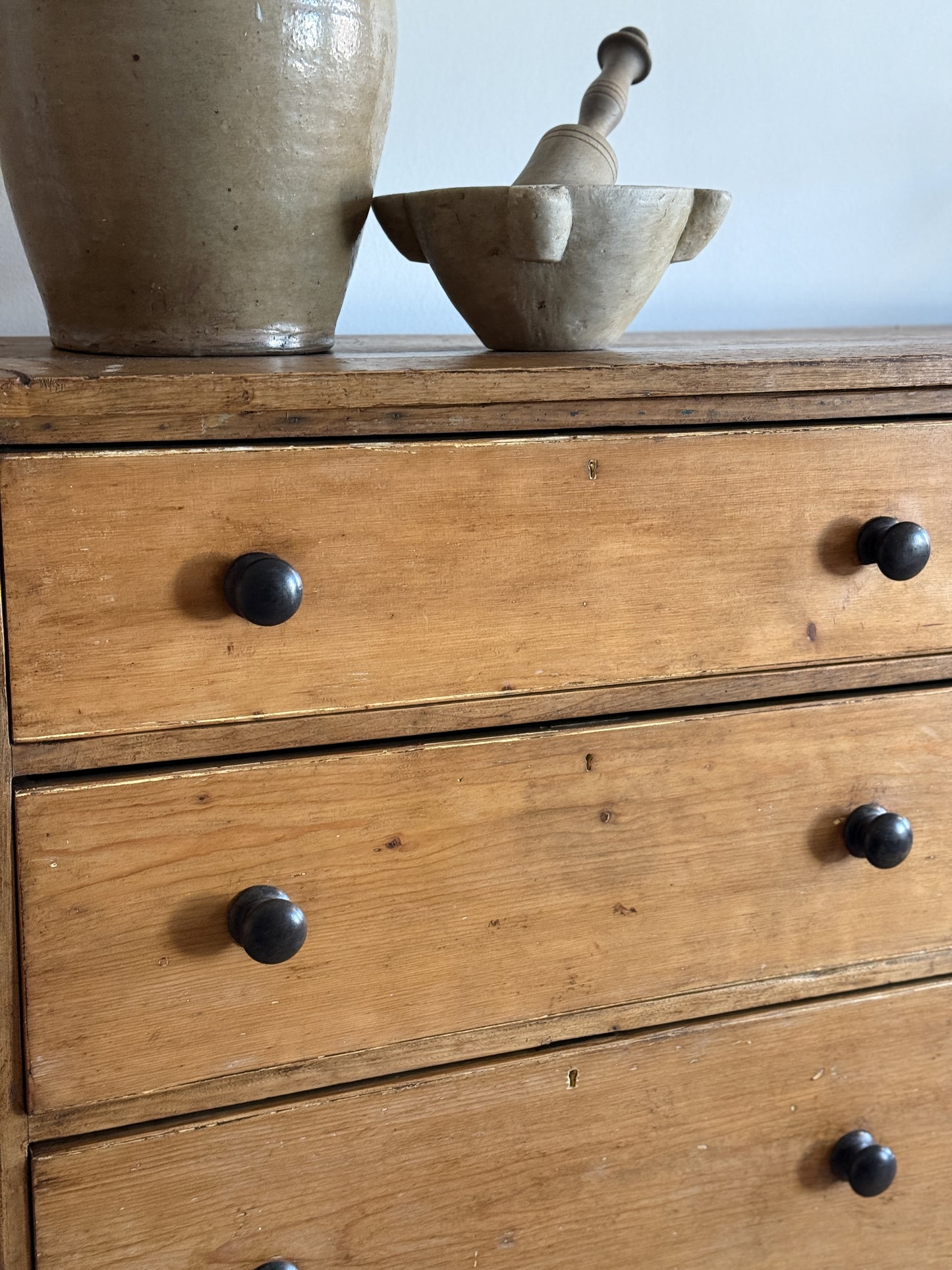 Antique English Chest of Drawers
