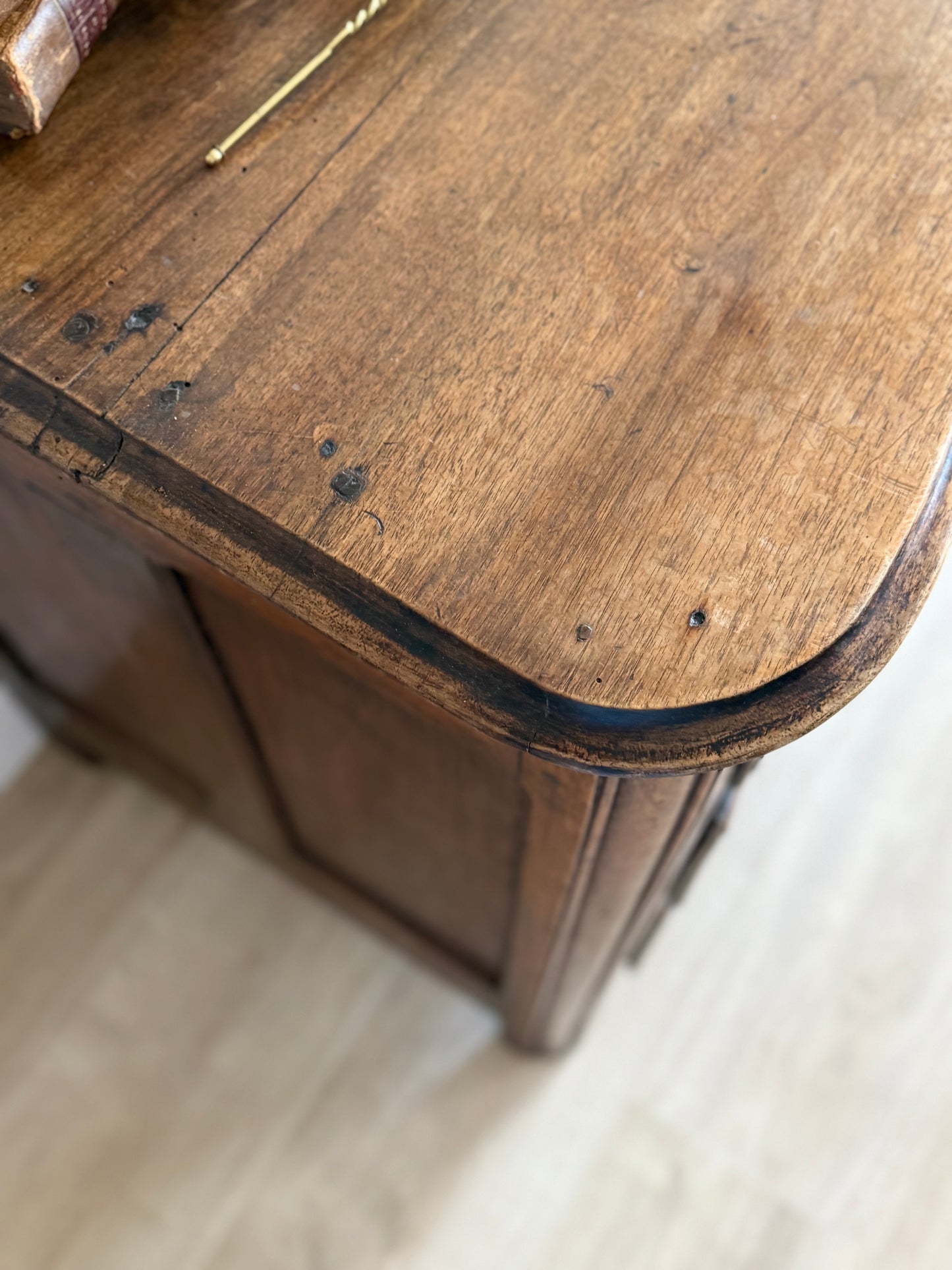 Antique French Walnut Chest of Drawers/Dresser