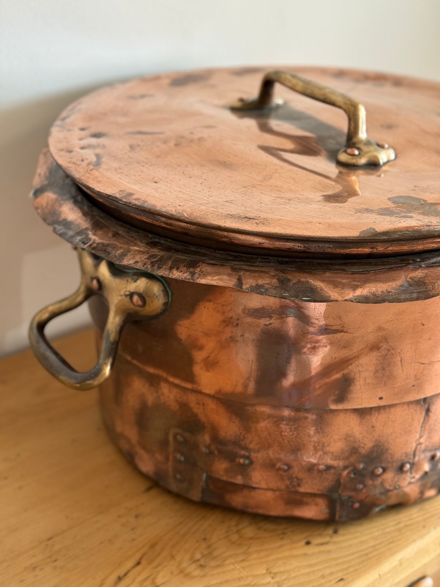 Large Antique English Copper Pot