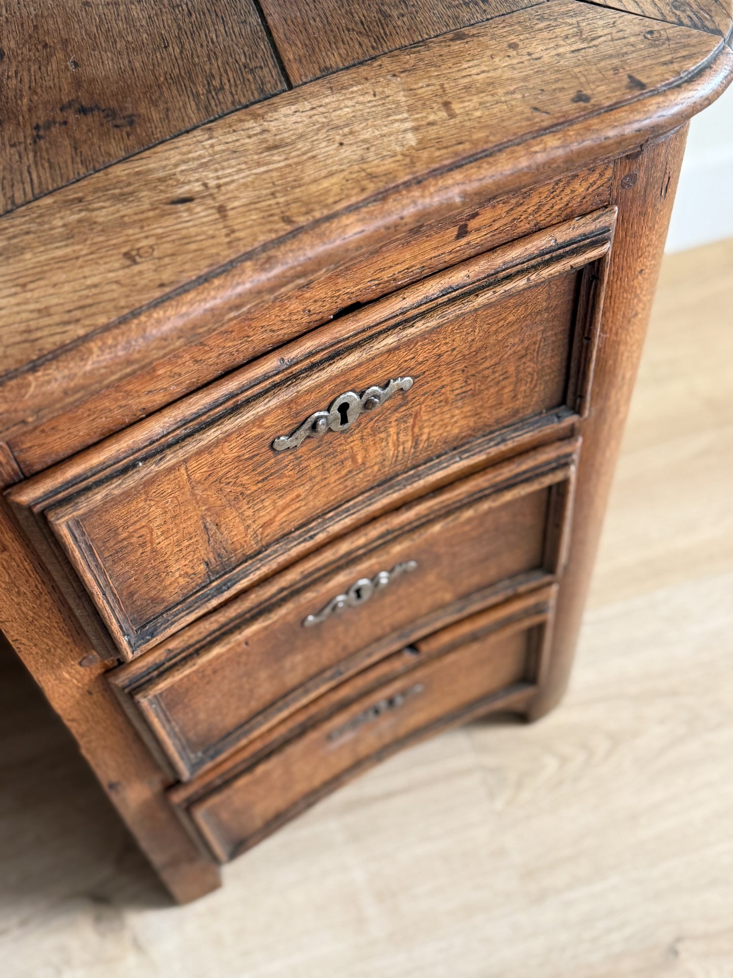 Rare 19th Century French Oak Desk from Mazarin Region
