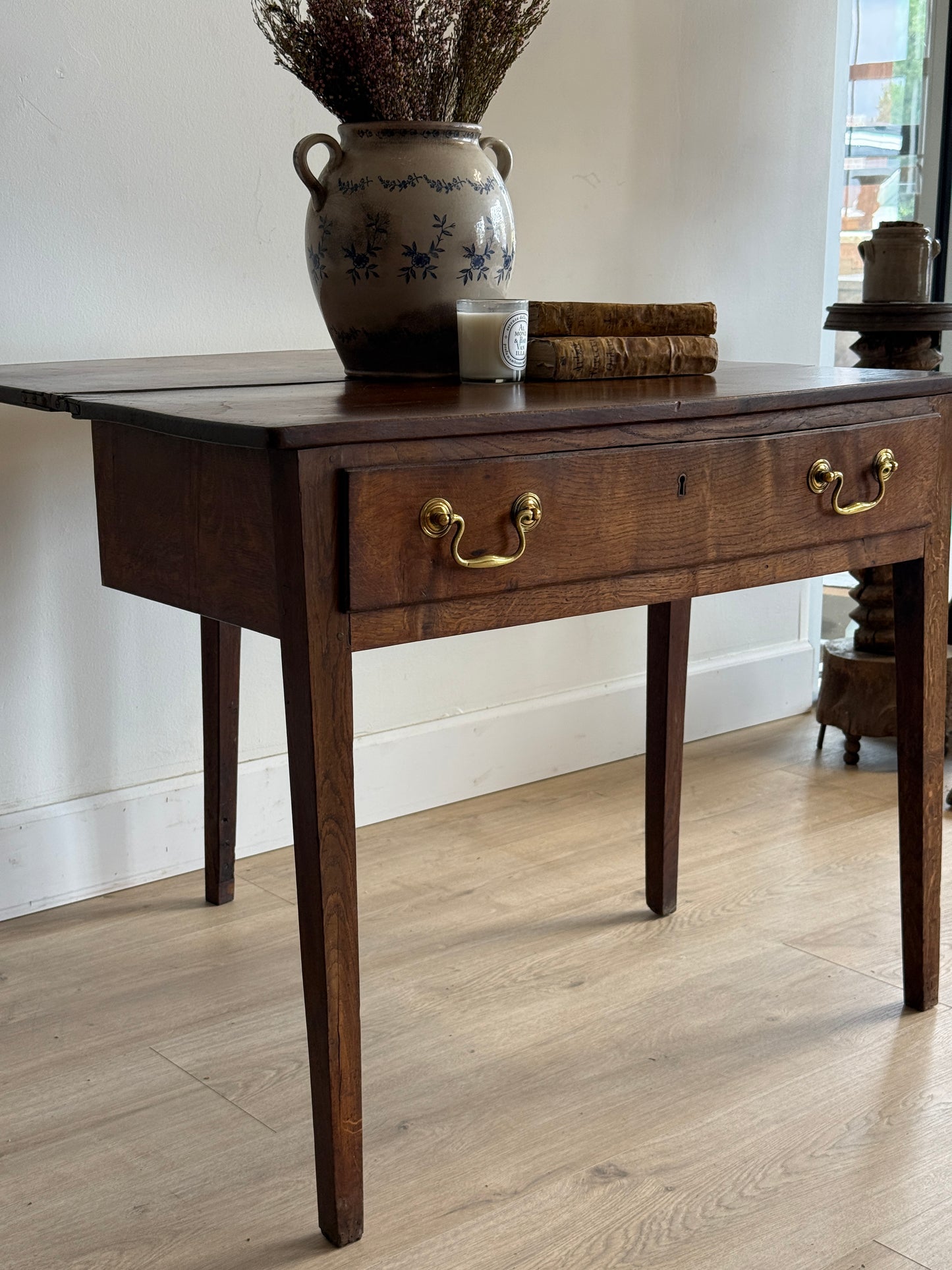 Expanding Antique English Oak Accent Table