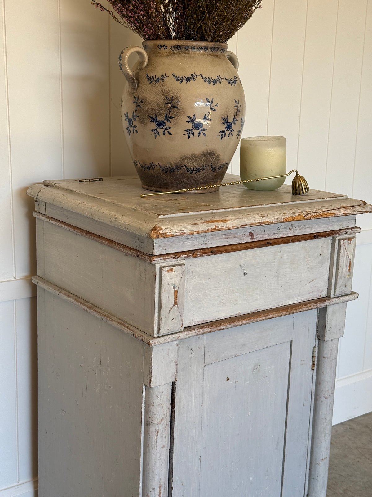 Swedish Painted Bedside Table, Early 20th Century