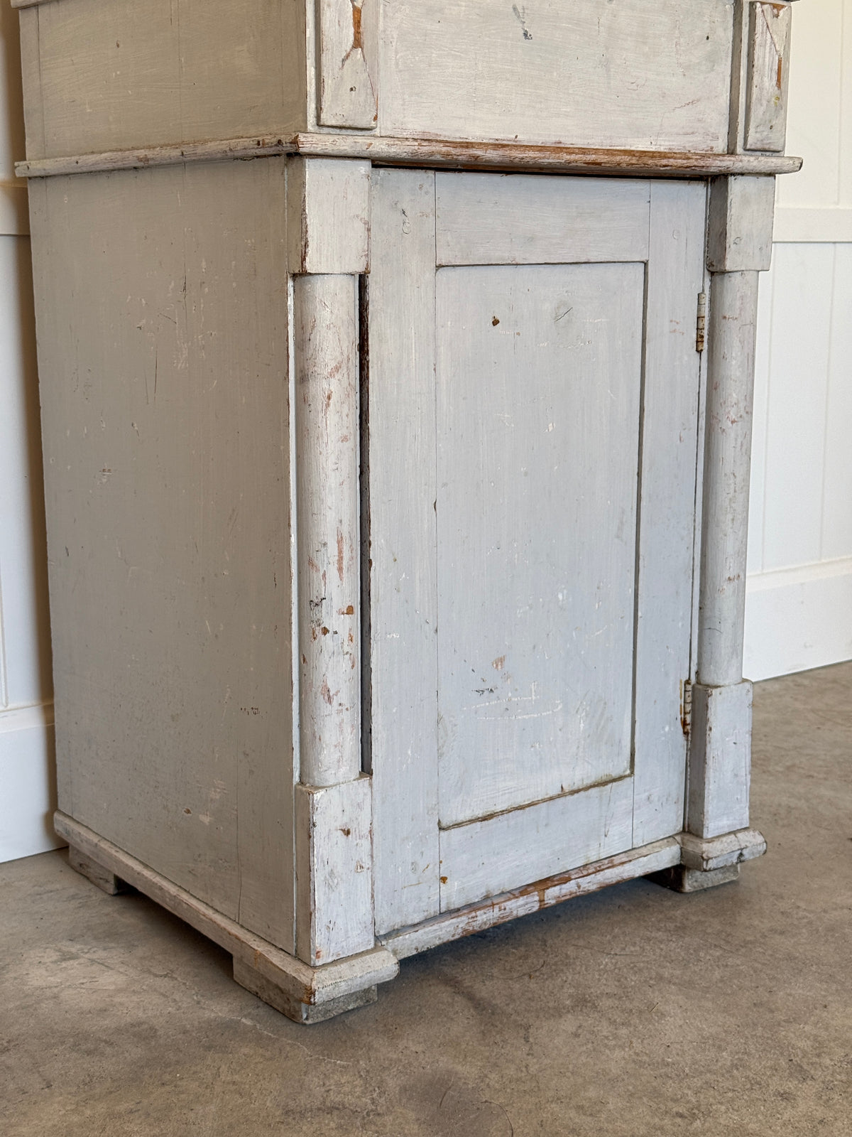 Swedish Painted Bedside Table, Early 20th Century