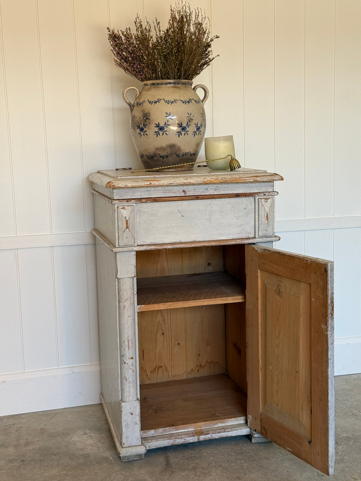 Swedish Painted Bedside Table, Early 20th Century