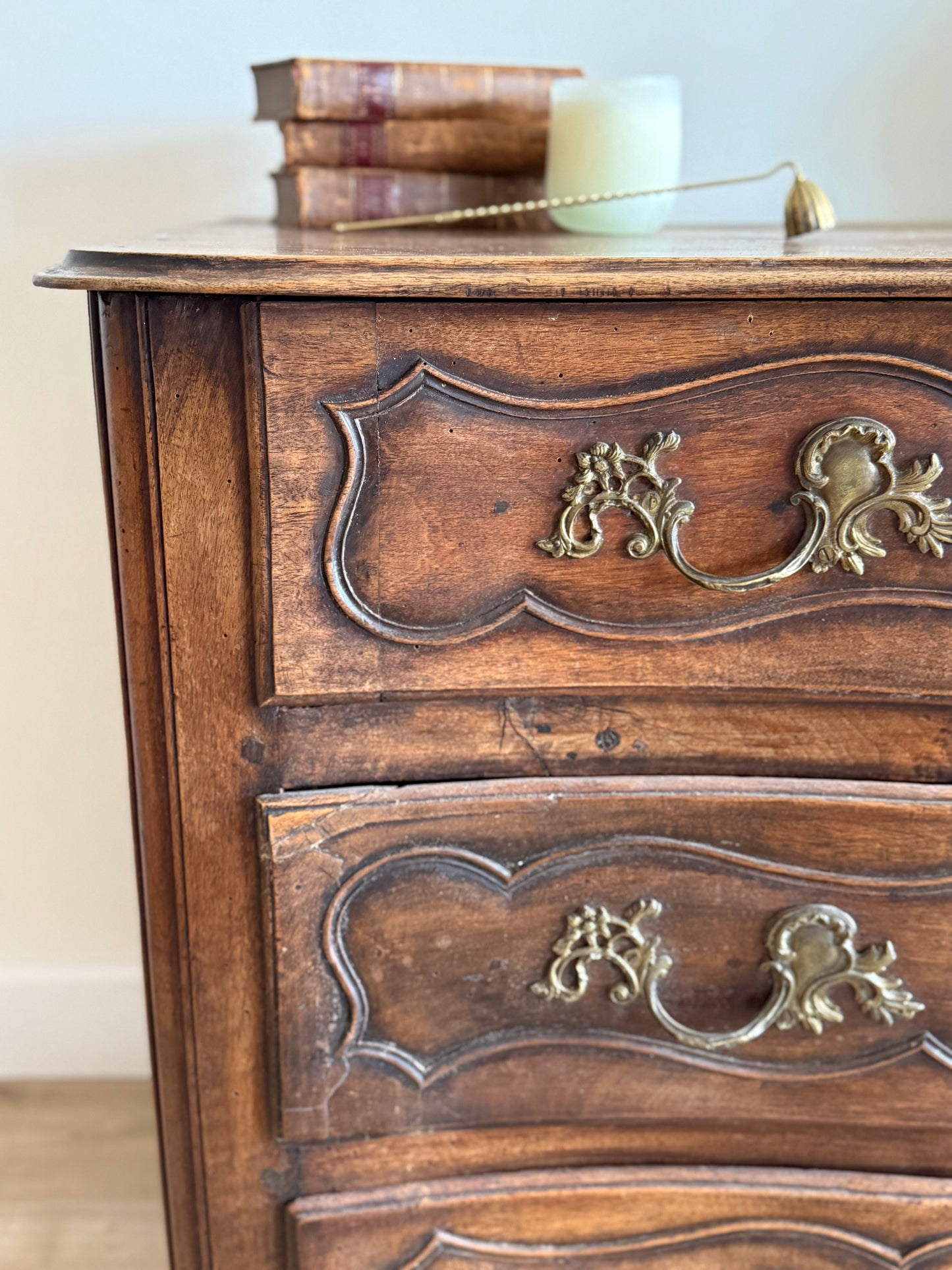 Antique French Walnut Chest of Drawers/Dresser
