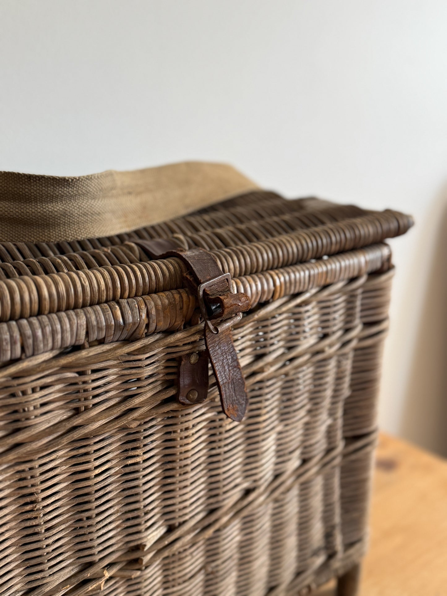 Antique English Woven Fishing Trunk/Basket