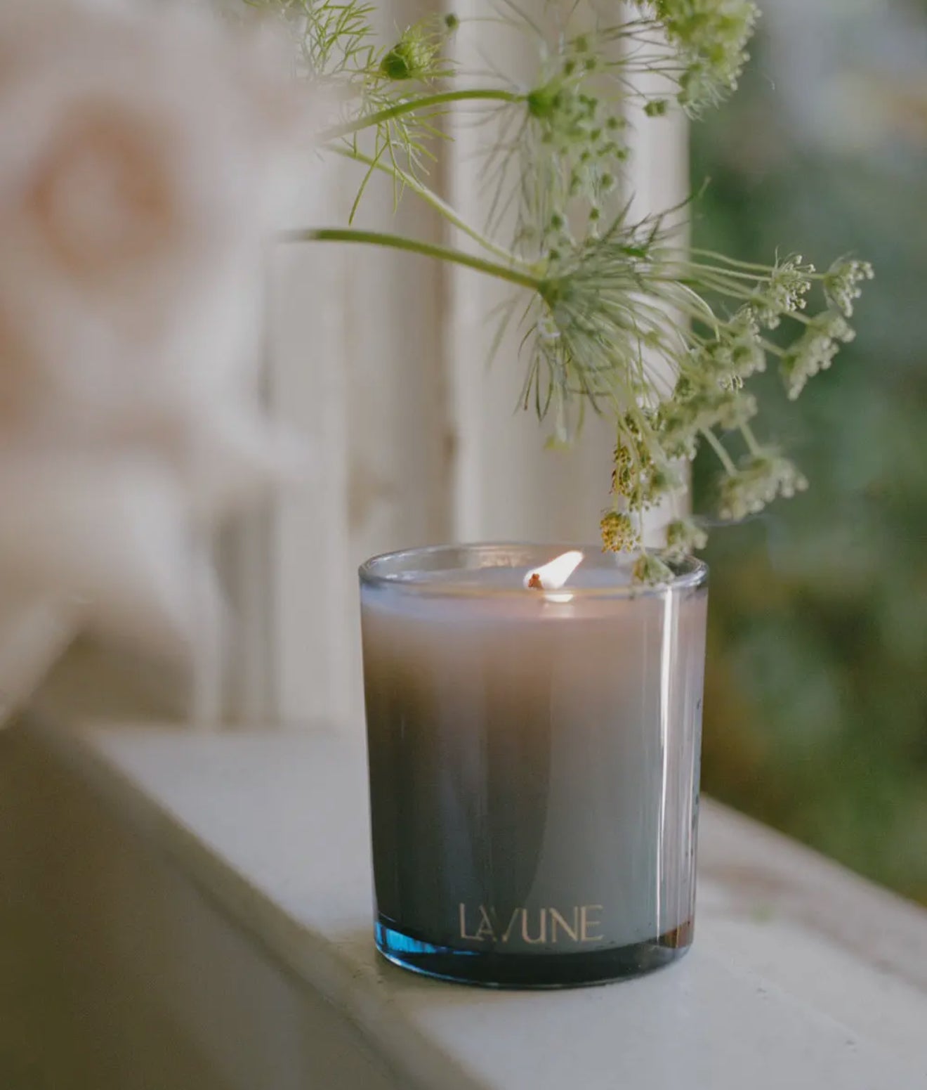 LAVUNE Candle, Rosewood