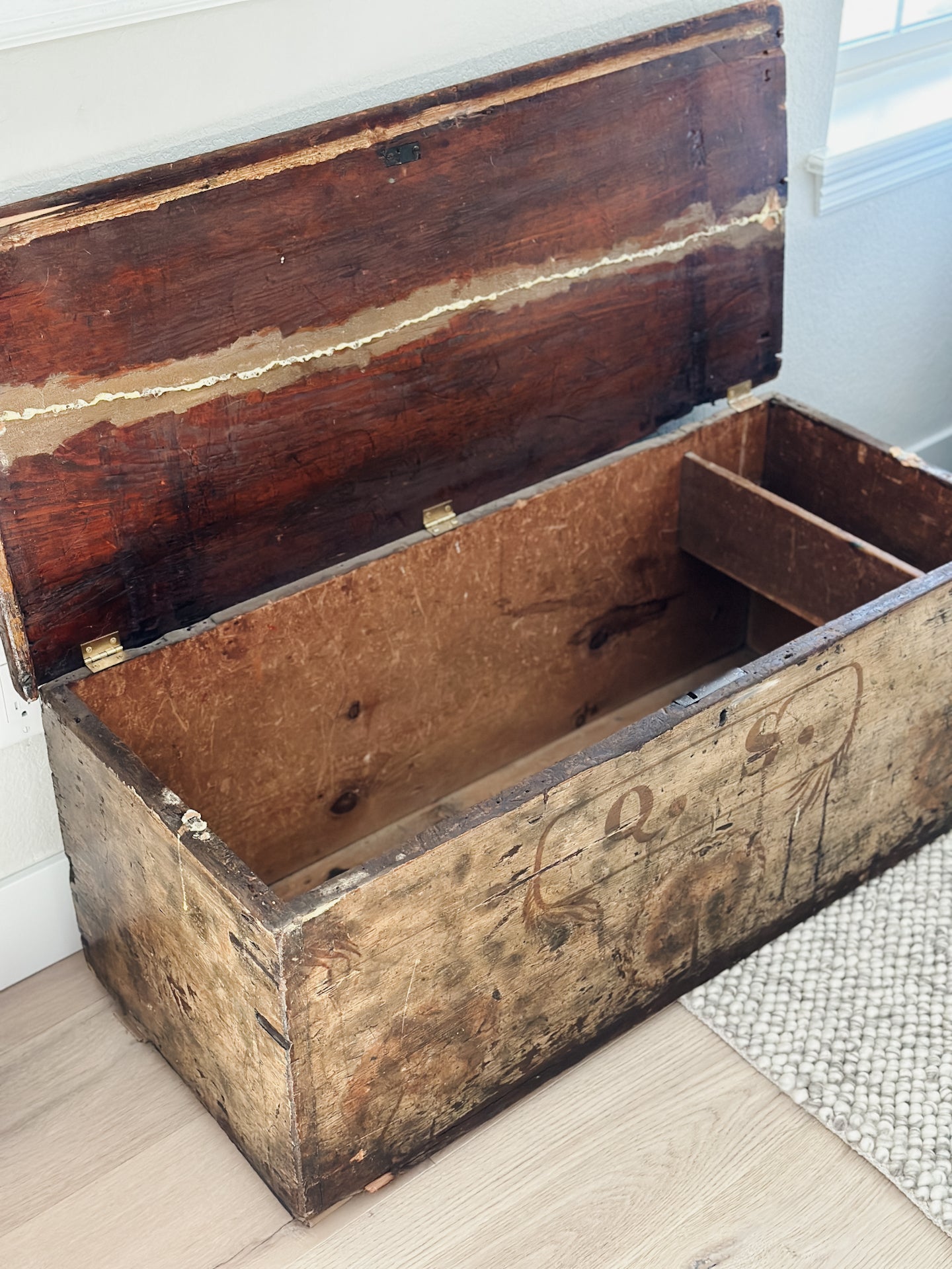 Antique Hand-Painted Wood Trunk/Chest
