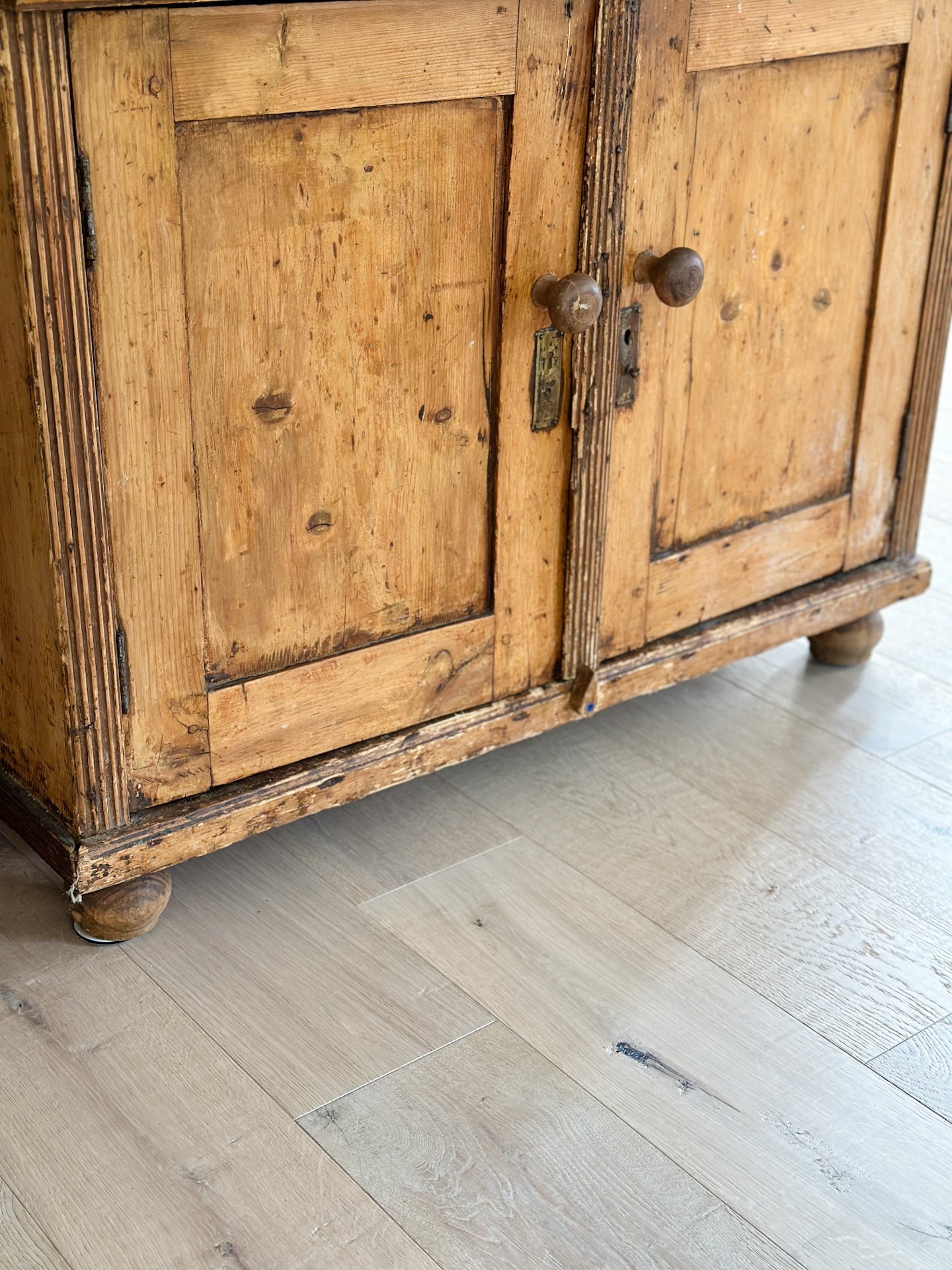 Antique Pine Hutch