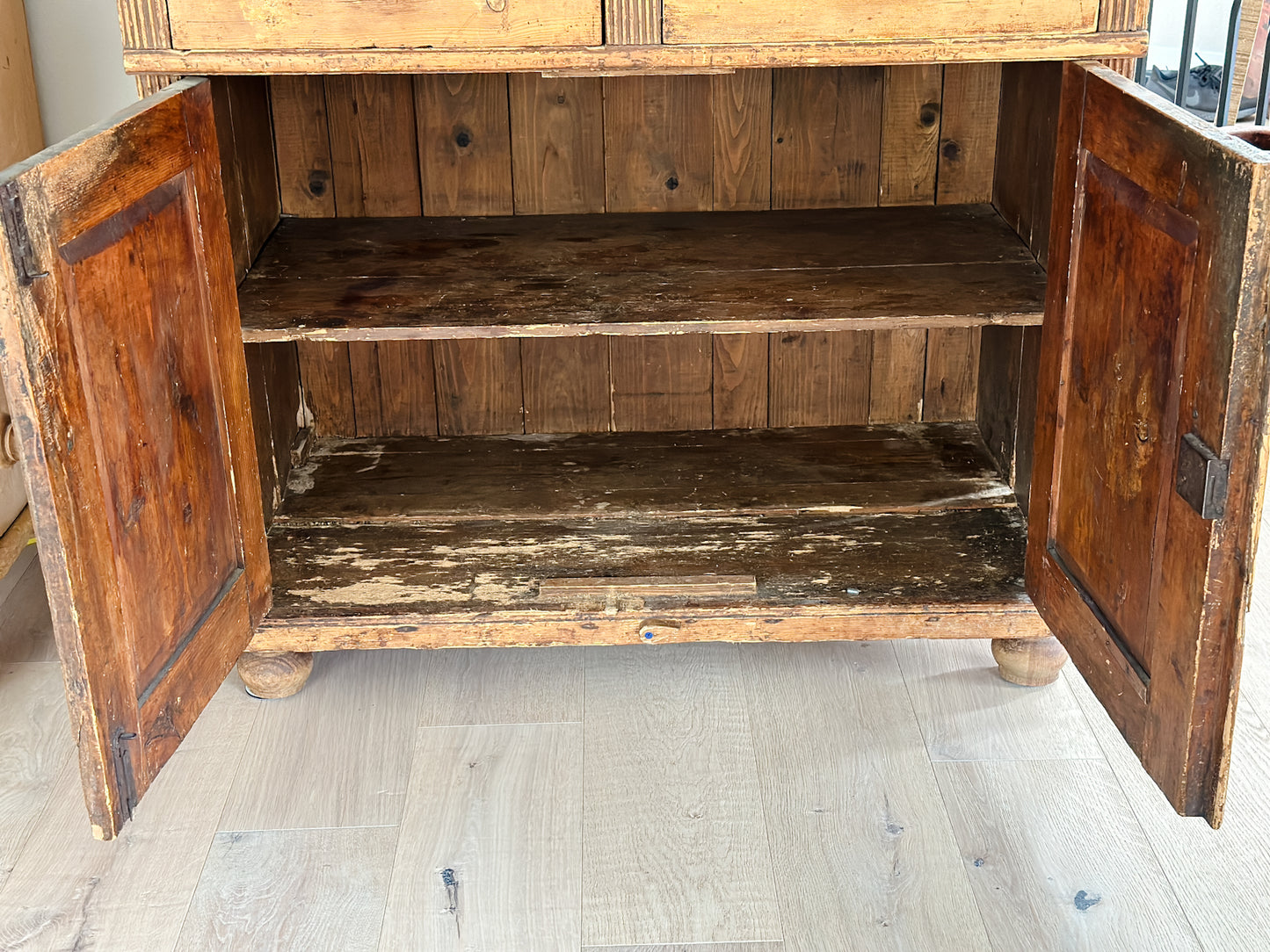 Antique Pine Hutch